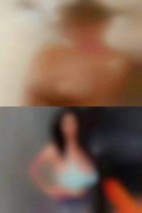 Sex club naked women.